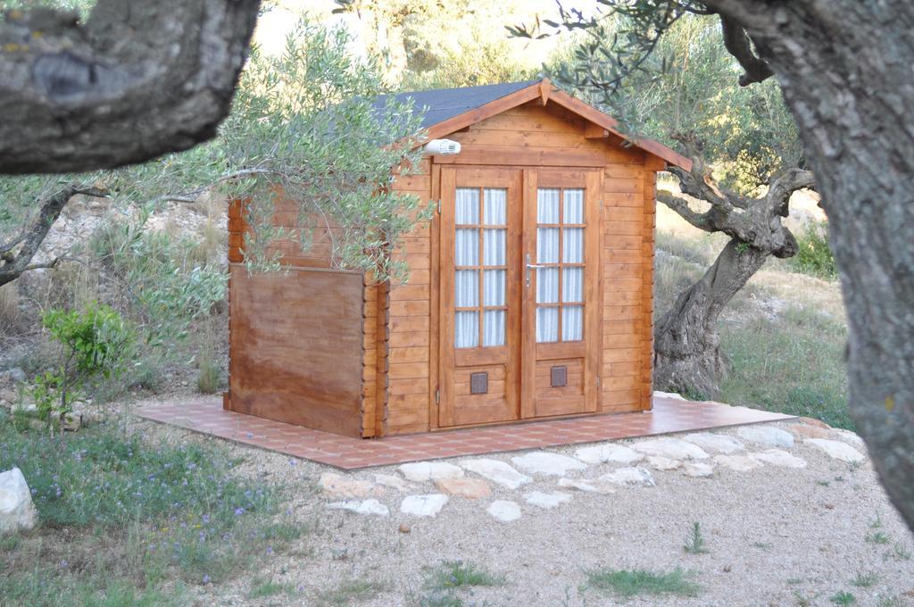 Yurta Mongola Delta Del Ebro Hotel Camarles Bagian luar foto
