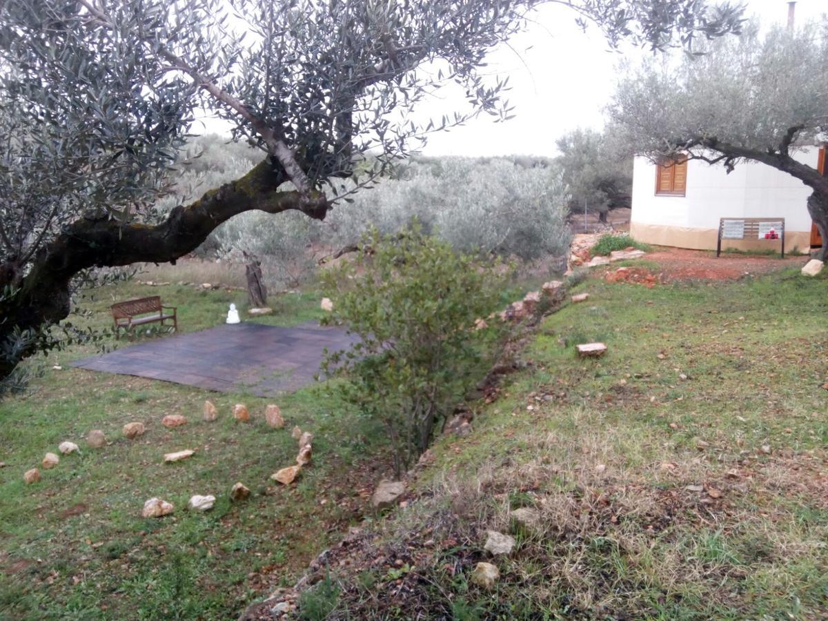 Yurta Mongola Delta Del Ebro Hotel Camarles Bagian luar foto